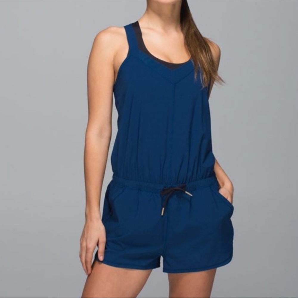 Lululemon Womens Be Free Open Back Runsie Poseidon Blue Romper size 4